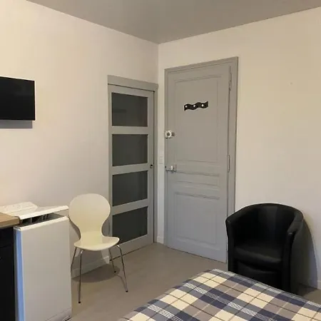 Charmant Studio Meuble 349 Vittel Extérieur photo