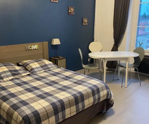 Charmant Studio Meuble 349
