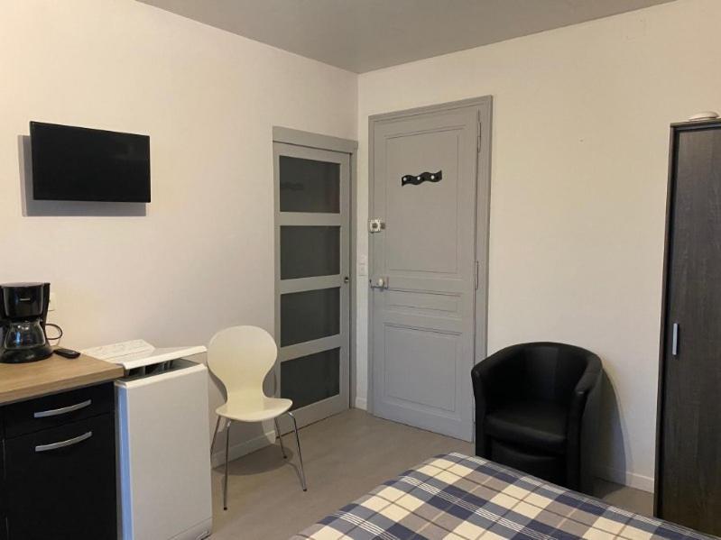 Appartement Meuble 349 *